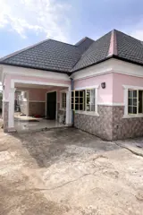 5 Bedroom Bungalow
